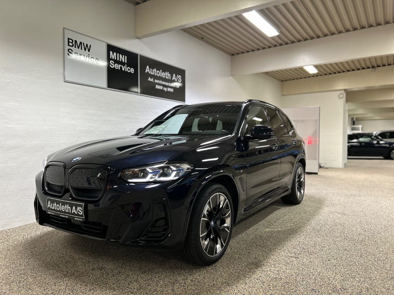 BMW iX3 Charged Plus M-Sport