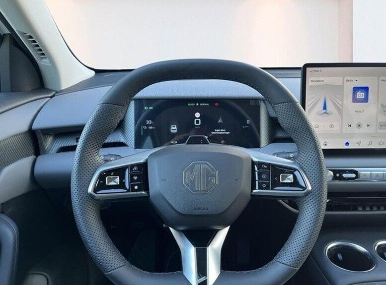 MG MGS5 Luxury