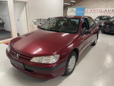 Peugeot 406 1,8 SL 4d