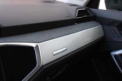 Audi Q3 TFSi e S-line plus S-tr.