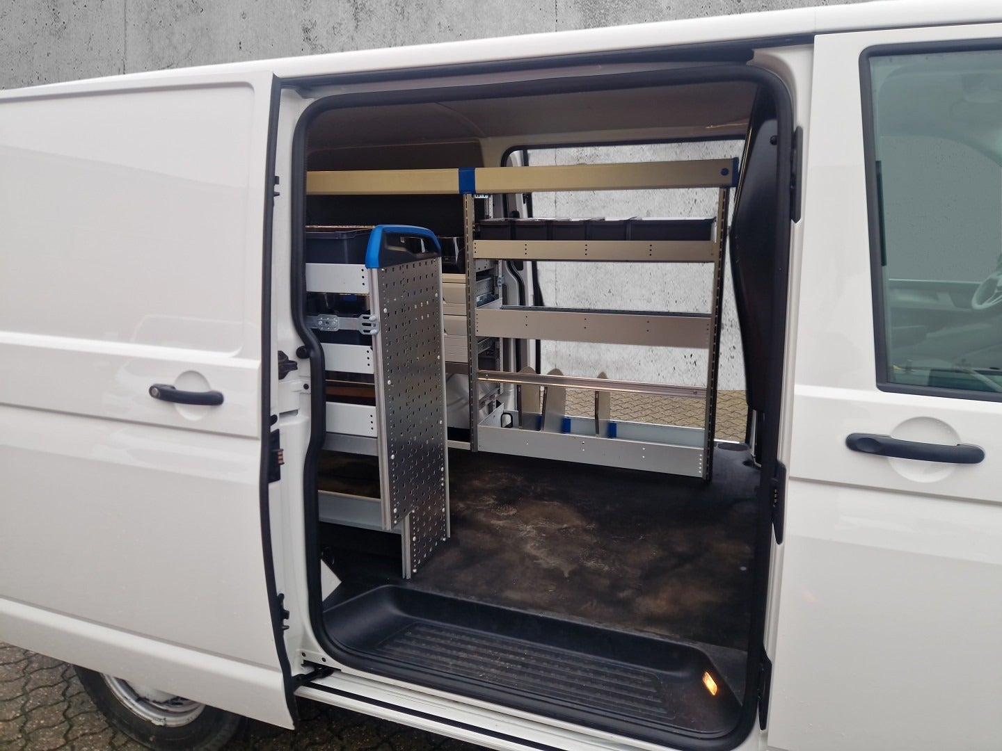 Billede af VW Transporter 2,0 TDi 114 Kassevogn kort BMT