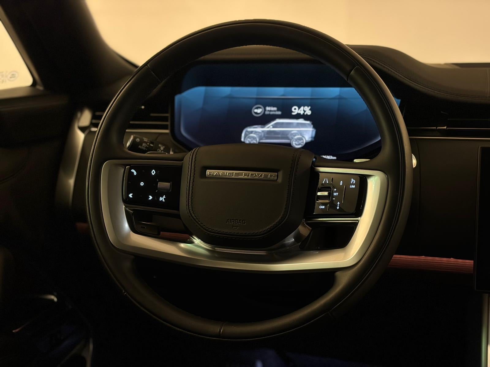 Land Rover – Range Rover