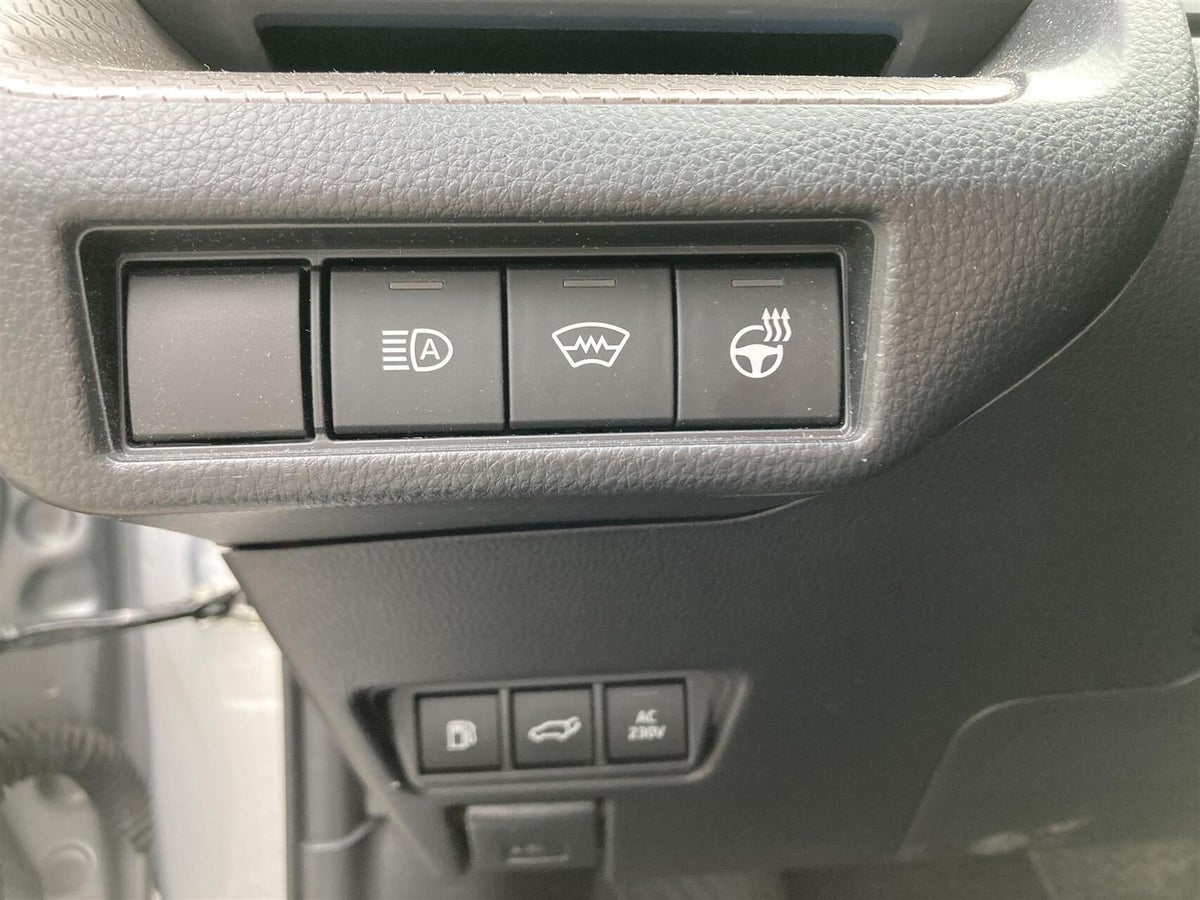 Toyota Prius Plug-in Hybrid Elegant billede 11