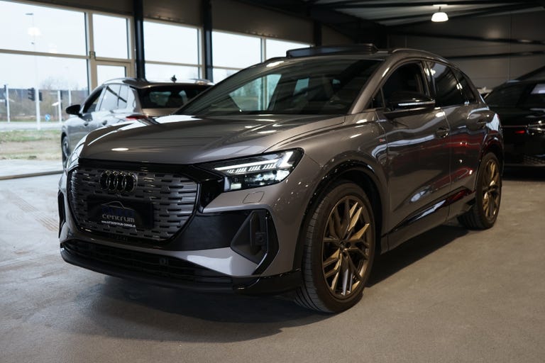 Audi Q4 e-tron edition one quattro
