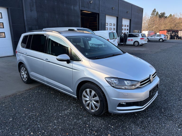 VW Touran TDi 115 Comfortline Van
