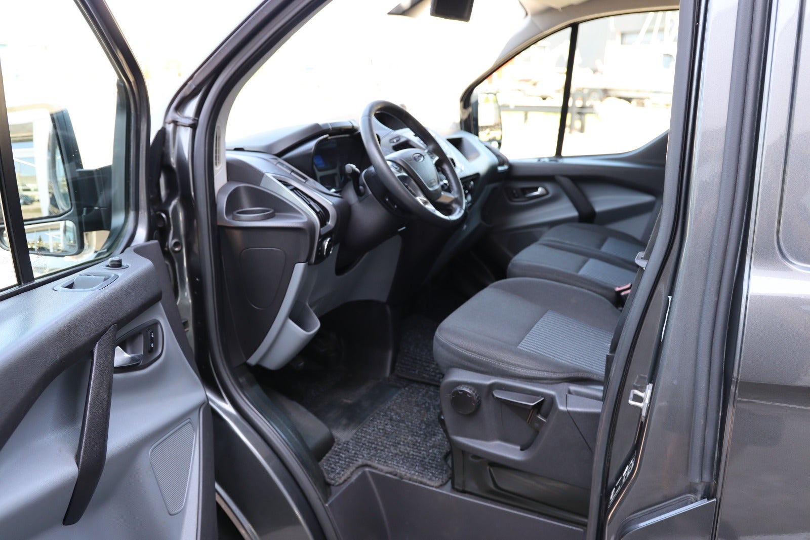 Billede af Ford Transit Custom 270S 2,2 TDCi 125 Trend Van
