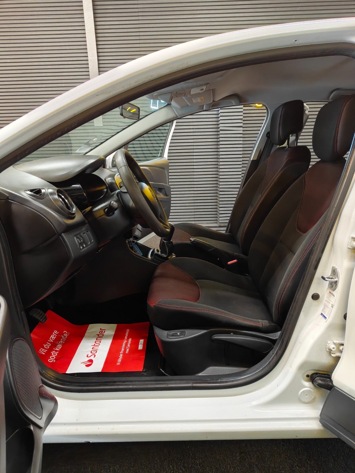 Billede af Renault Clio IV 1,2 16V Authentique