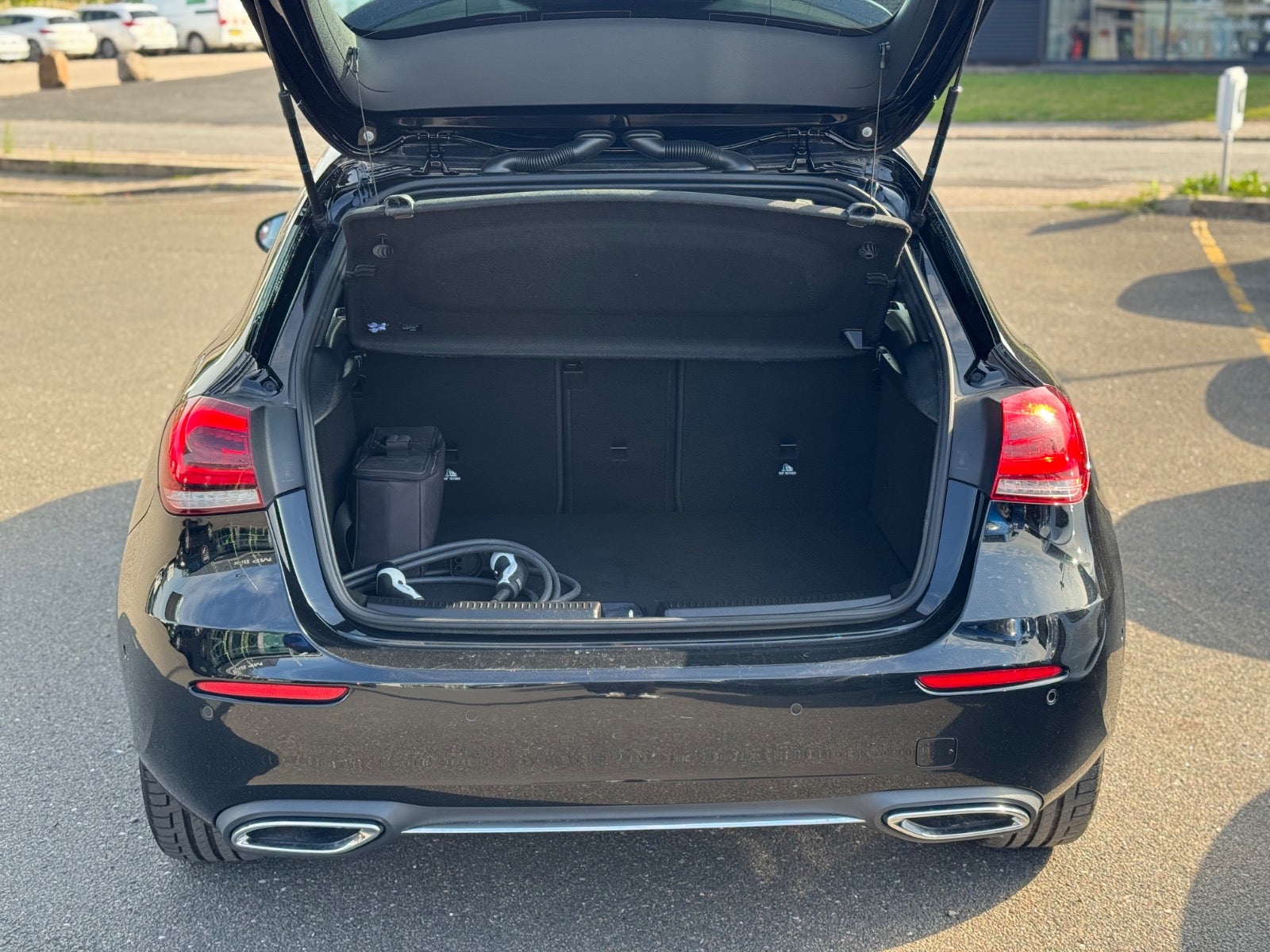 Billede af Mercedes A250 e 1,3 Progressive aut.