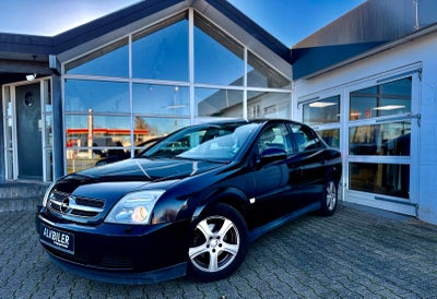 Opel Vectra 1,8 16V Comfort 5d