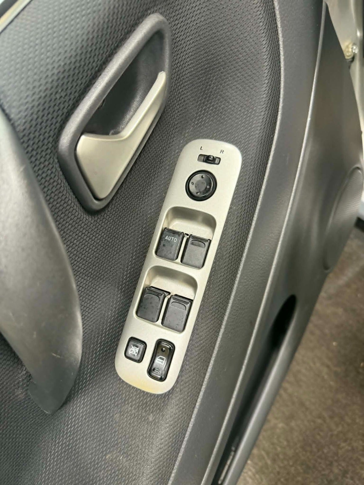 Billede af Suzuki Liana 1,6 