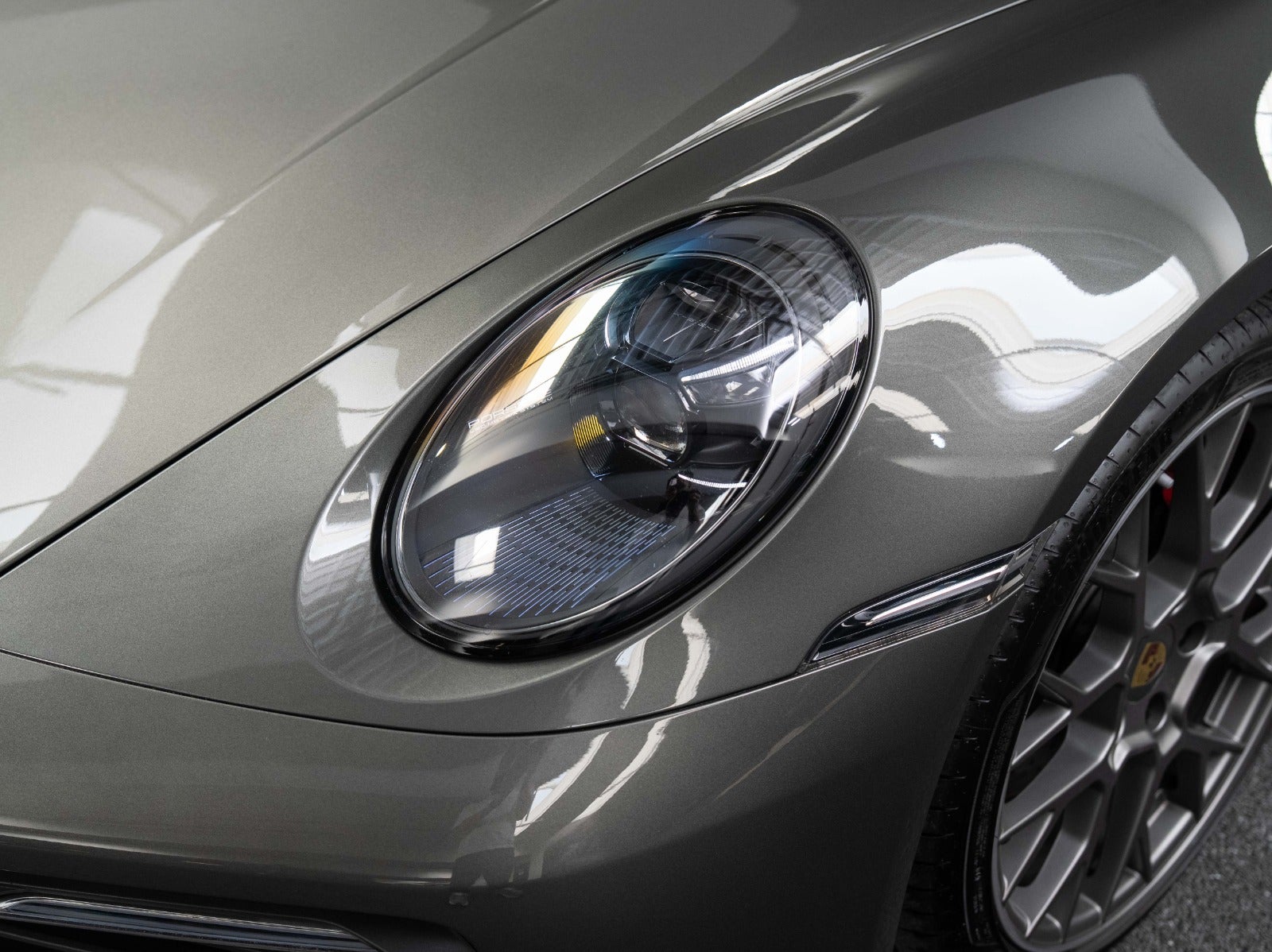 Gallery image 6 of 19