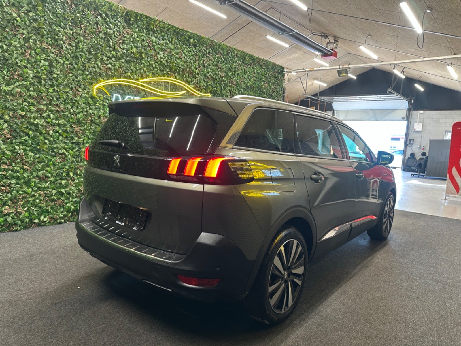 Billede af Peugeot 5008 1,5 BlueHDi 130 Allure 7prs