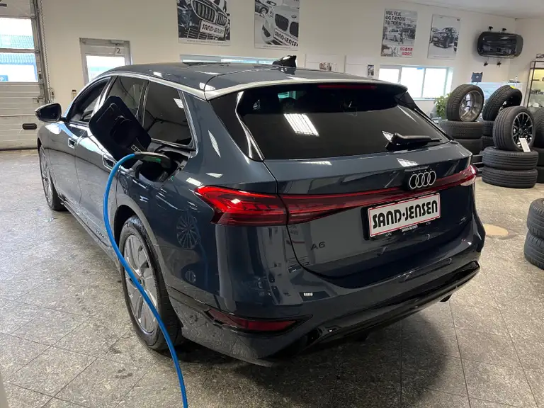 Audi A6 e-tron Progress plus Avant Van