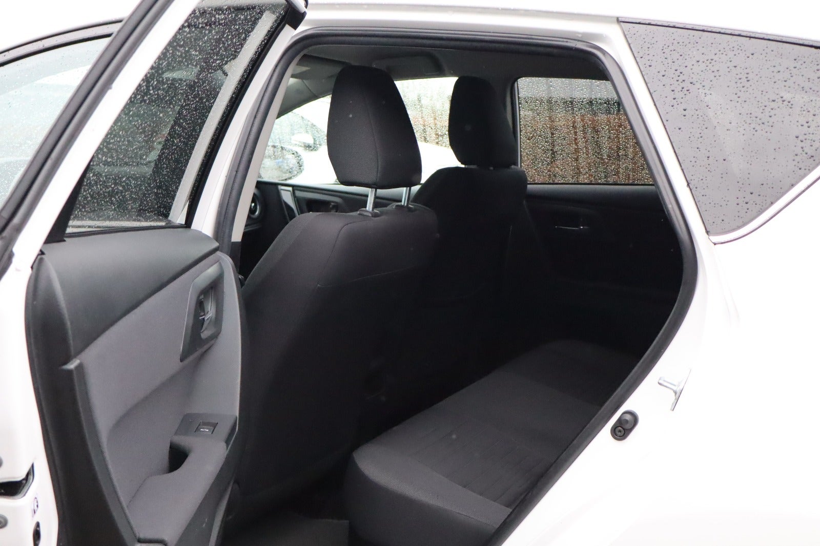 Billede af Toyota Auris 1,8 Hybrid Executive CVT