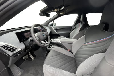 BMW iX xDrive45 M-Sport BMW iX xDrive45 M-Sport - 4