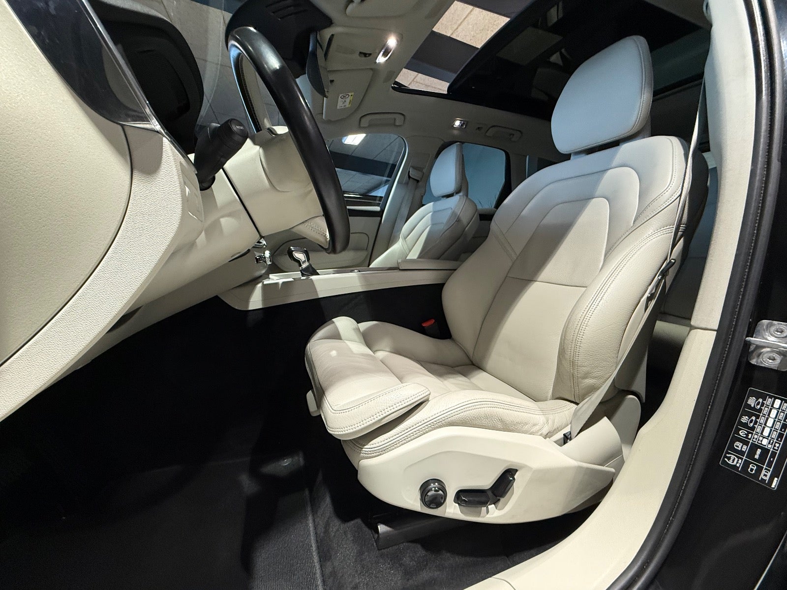 Billede af Volvo XC60 2,0 D4 190 Inscription aut. AWD