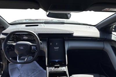 Ford Explorer Premium Extended Range