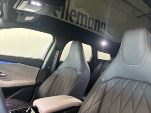 Ford Explorer Premium Extended Range