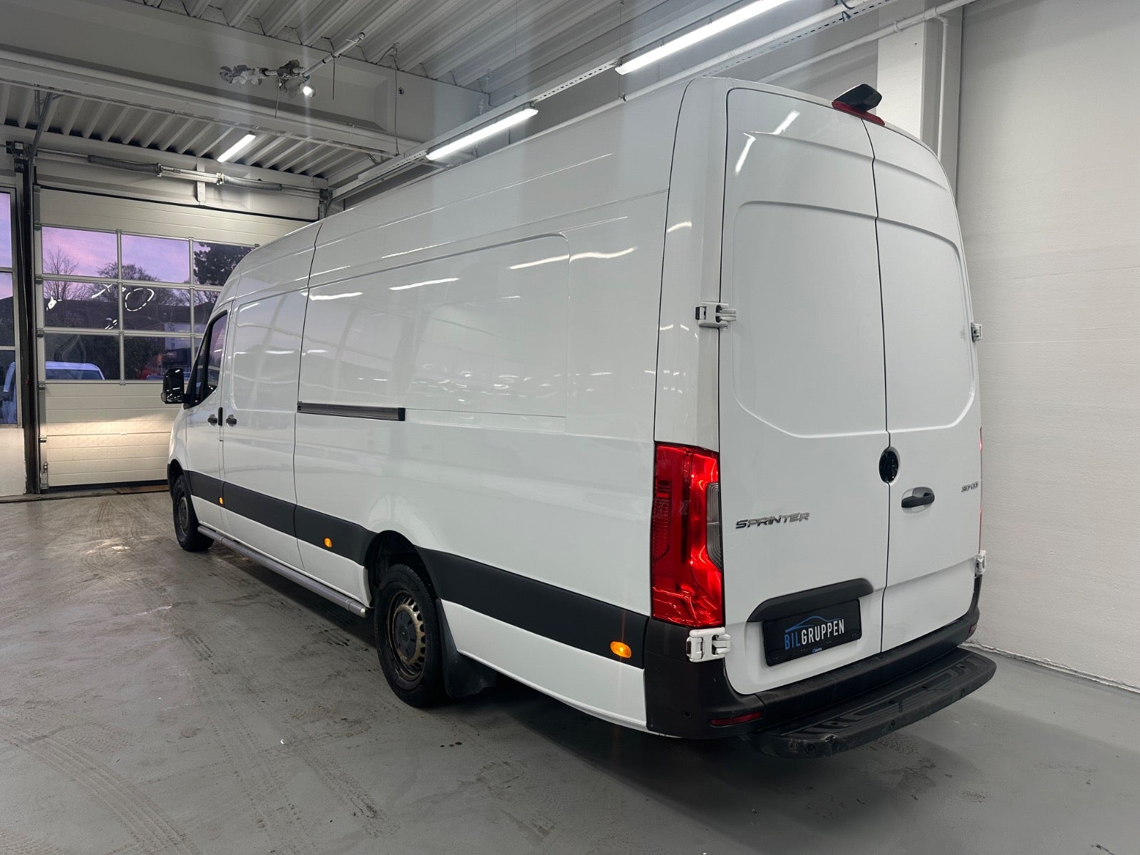 Billede af Mercedes Sprinter 317 2,0 CDi A4 Kassevogn aut. RWD