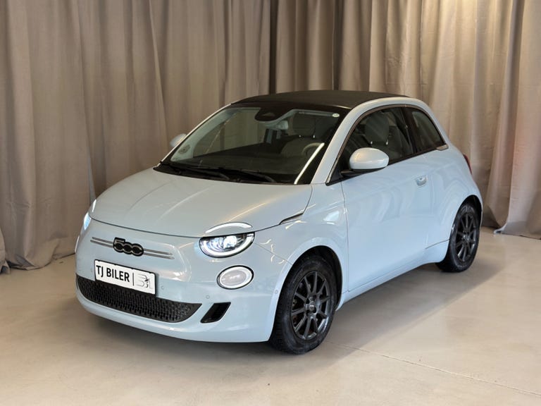 Fiat 500e la Prima Cabrio