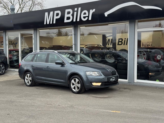 Skoda Octavia 1,6 TDi 110 Style Combi DSG