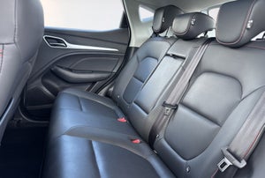 MG ZS Luxury