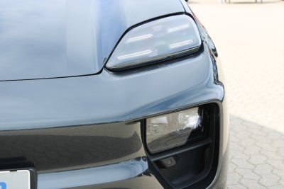 Porsche Macan 4 