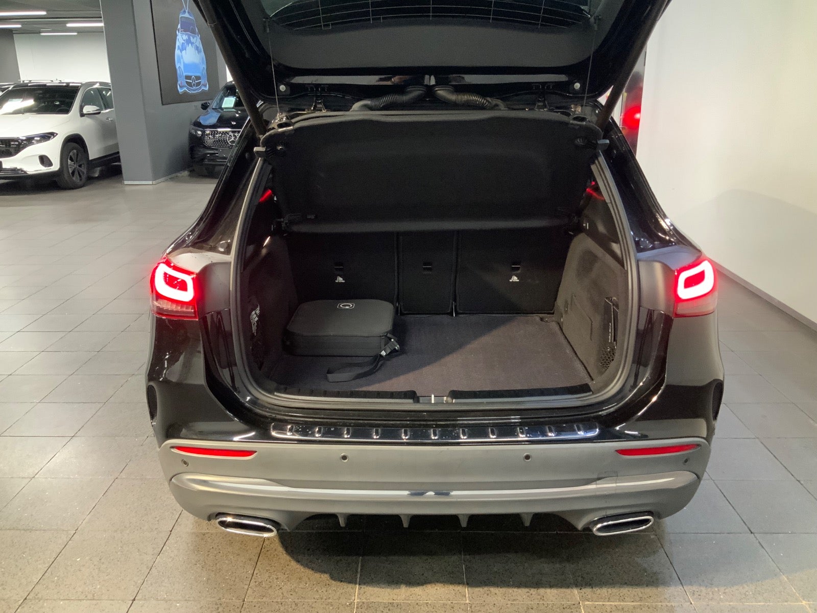 Mercedes-Benz GLA 250 e (6/8)