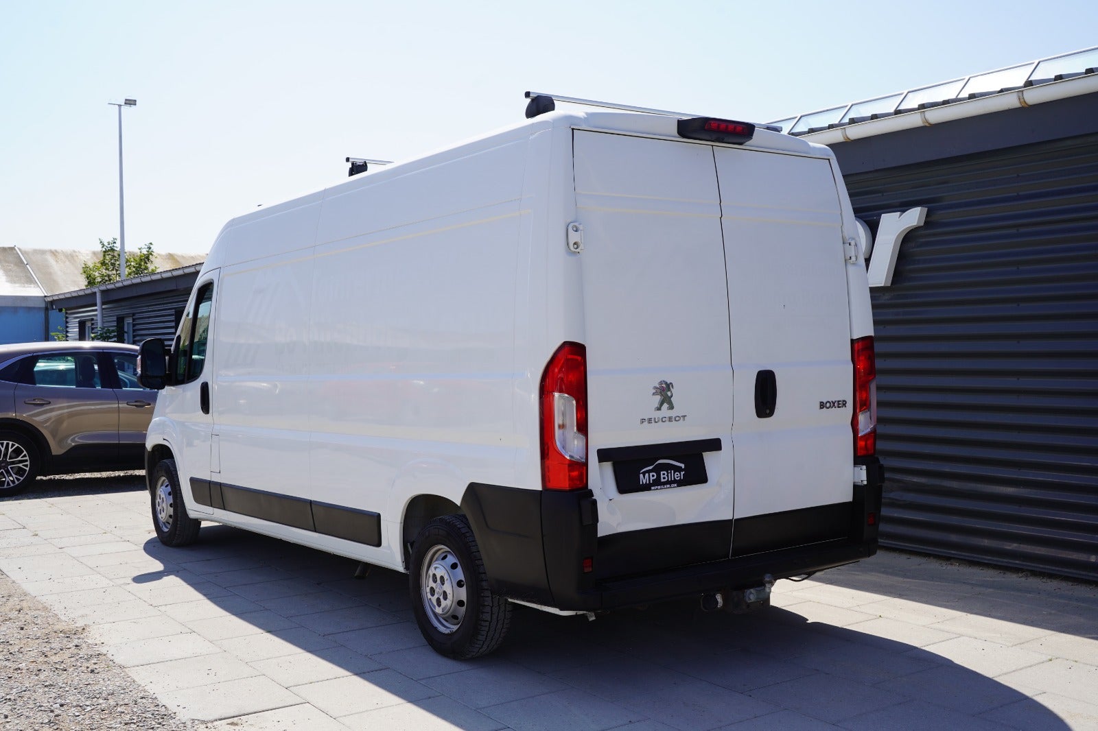Billede af Peugeot Boxer 333 2,2 BlueHDi 140 L3H2 Premium