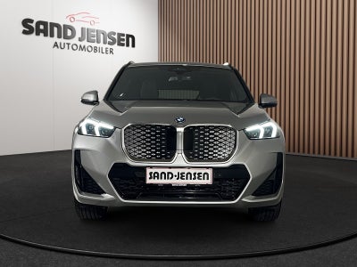 BMW iX1 xDrive30 M-Sport Van