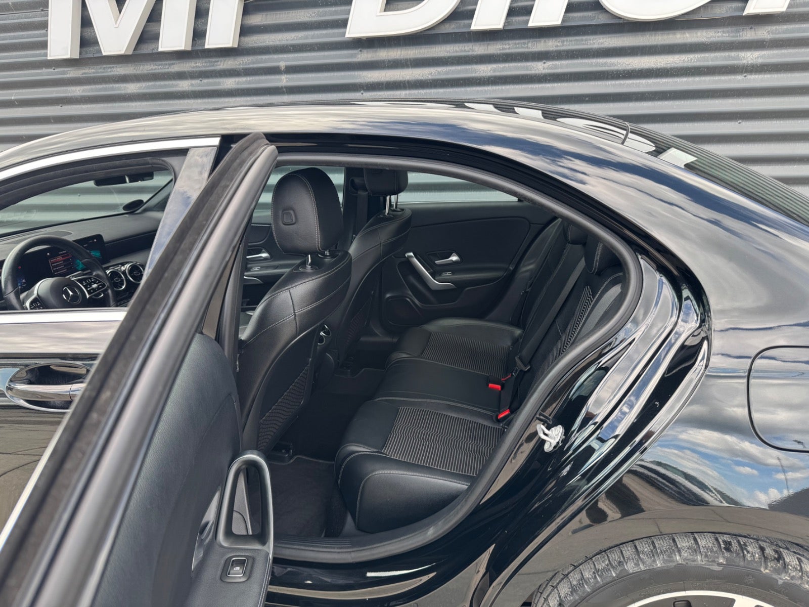 Billede af Mercedes A250 e 1,3 Progressive aut.
