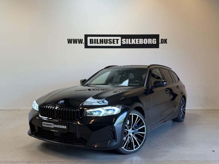 BMW 330e Touring M-Sport aut.