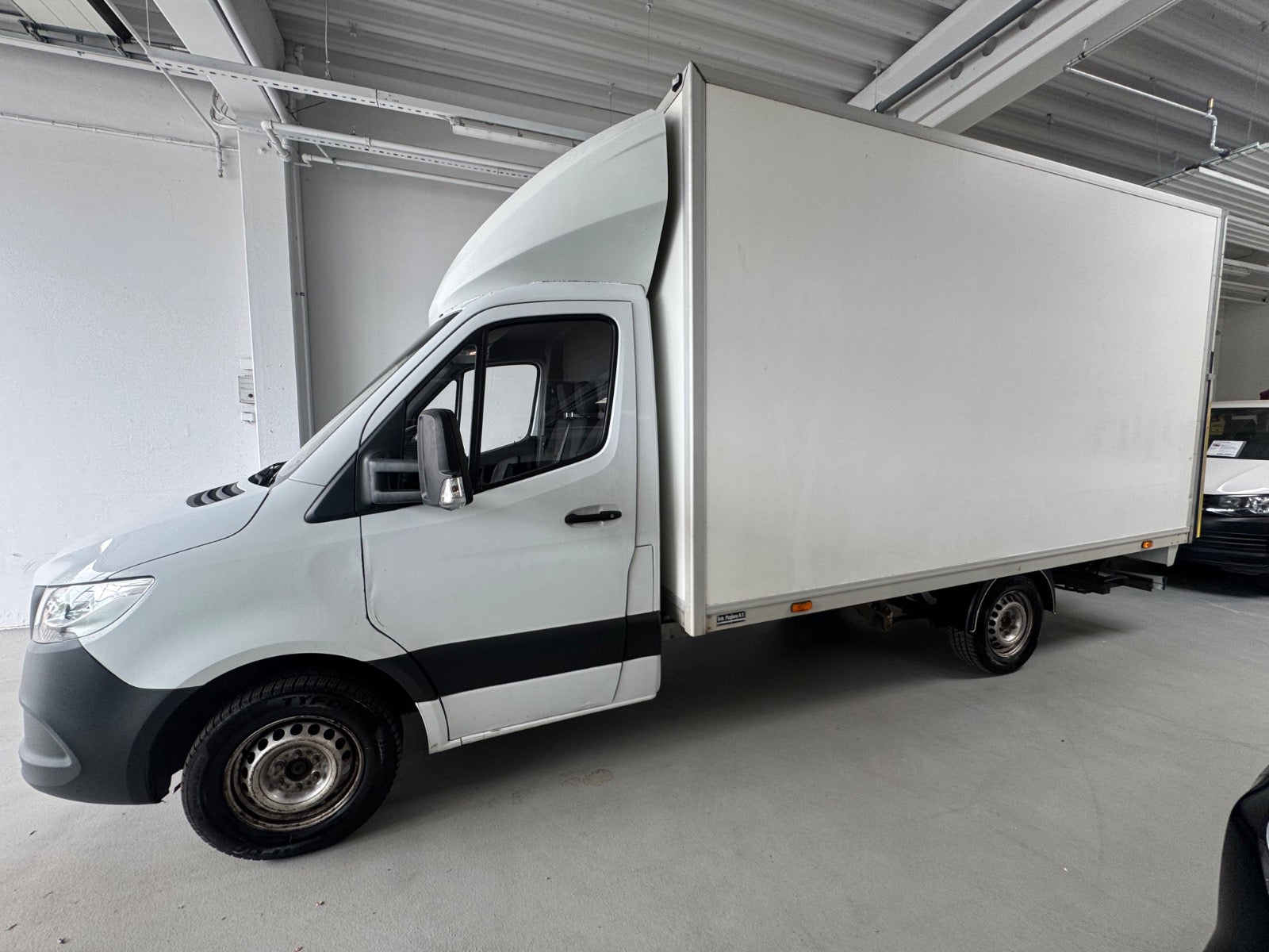 Billede af Mercedes Sprinter 314 2,2 CDi Alukasse m/lift aut. FWD