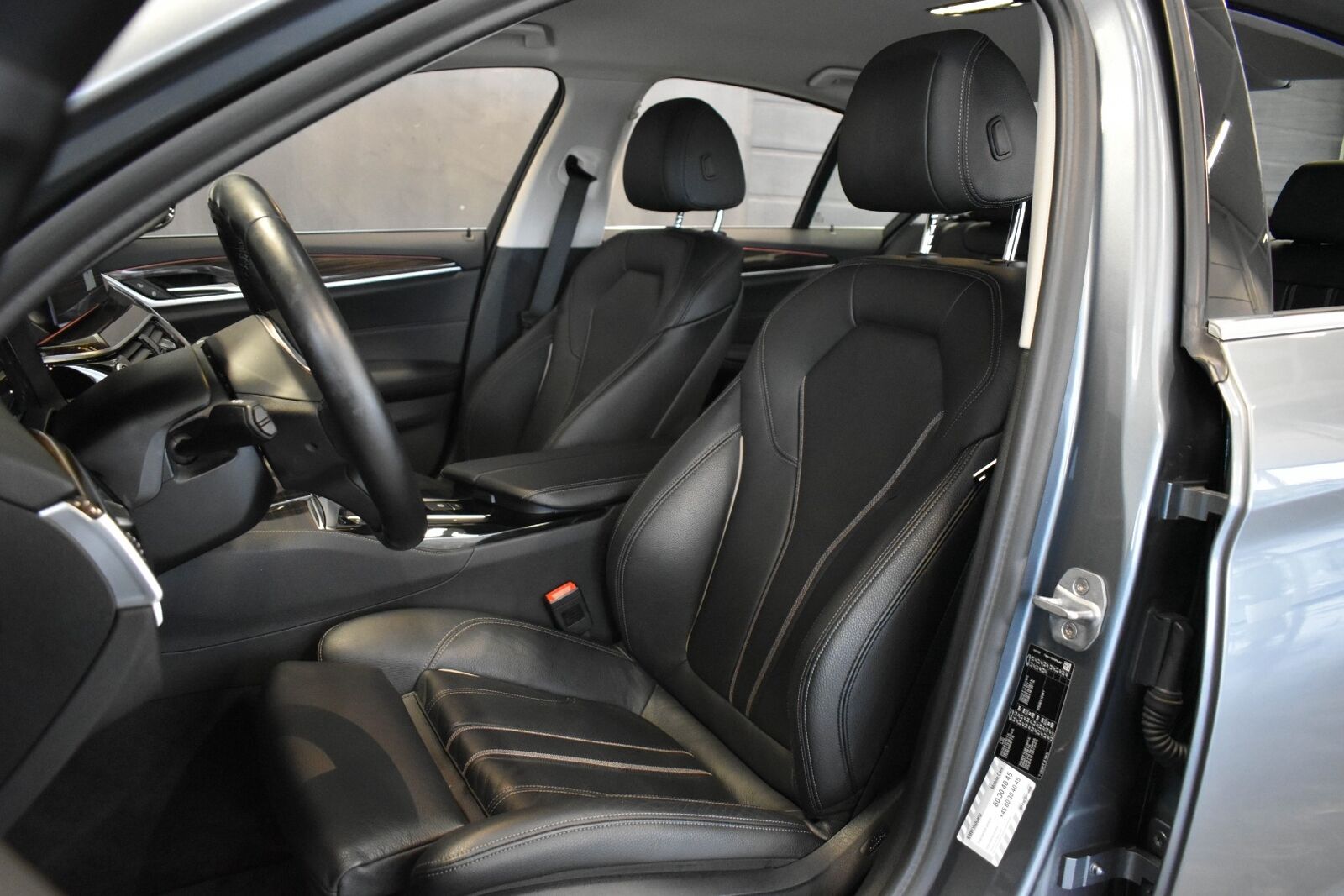 BMW 520d Luxury Line aut. full