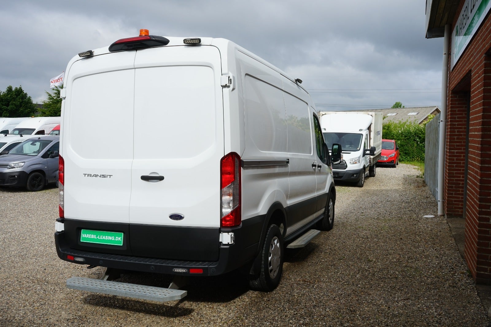 Billede af Ford Transit 350 L2 Van 2,0 TDCi 130 Trend H2 FWD
