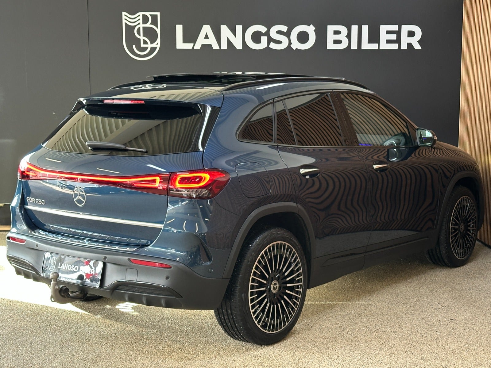 Billede af Mercedes EQA250 AMG Line