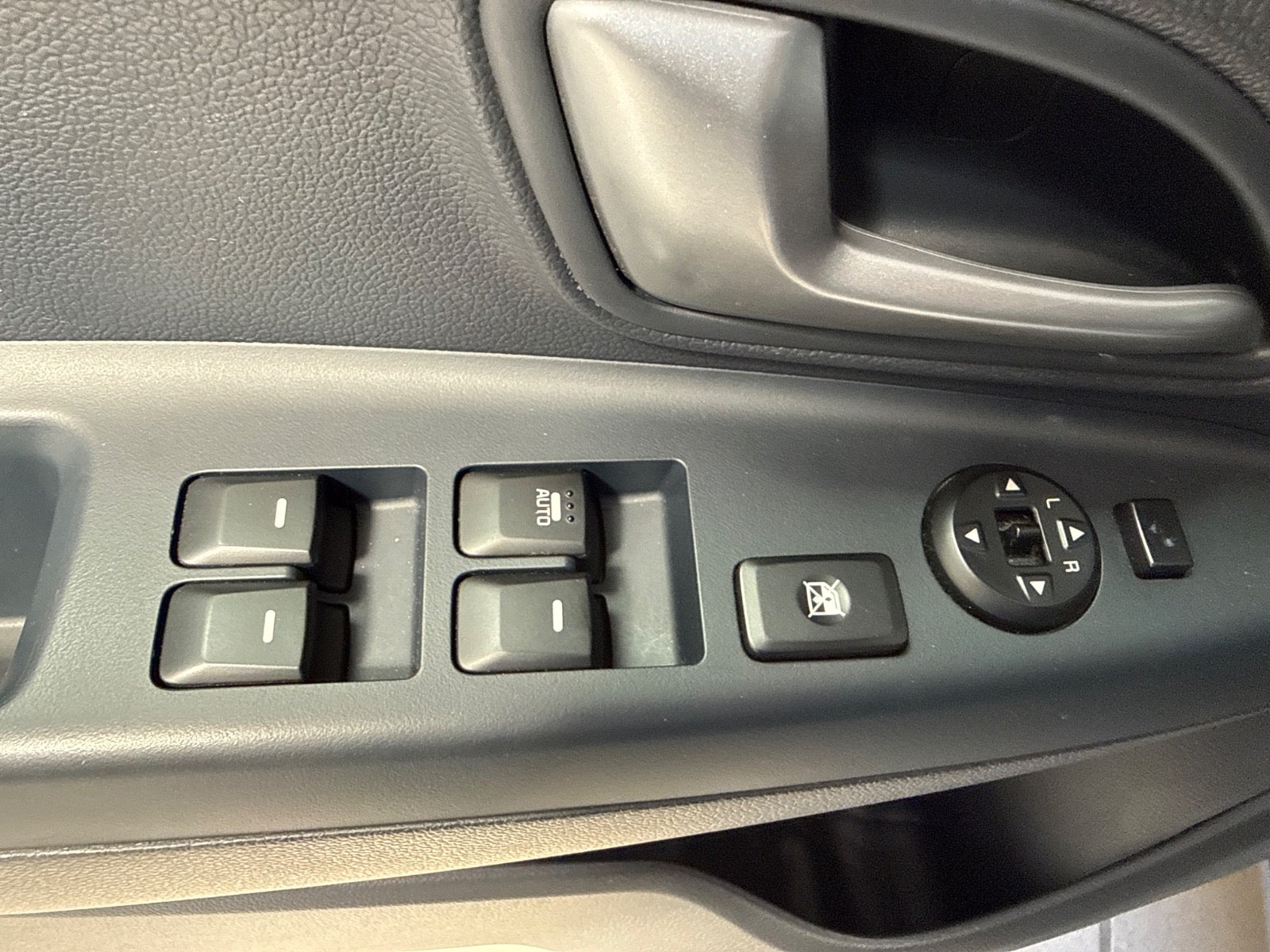 Kia Rio CVVT Attraction