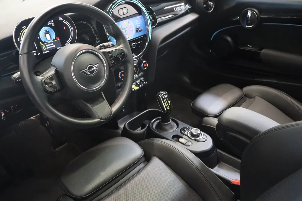 MINI Cooper SE Camden Edition