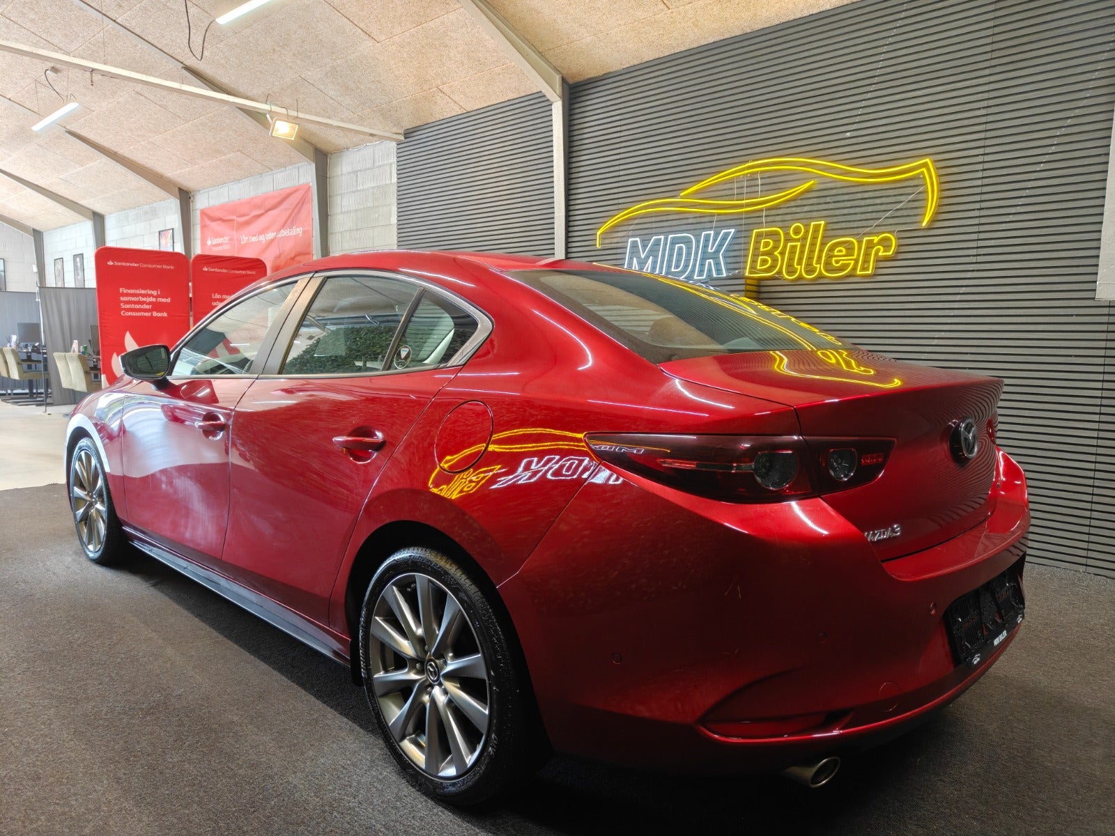 Billede af Mazda 3 2,0 SkyActiv-G 122 Cosmo aut.