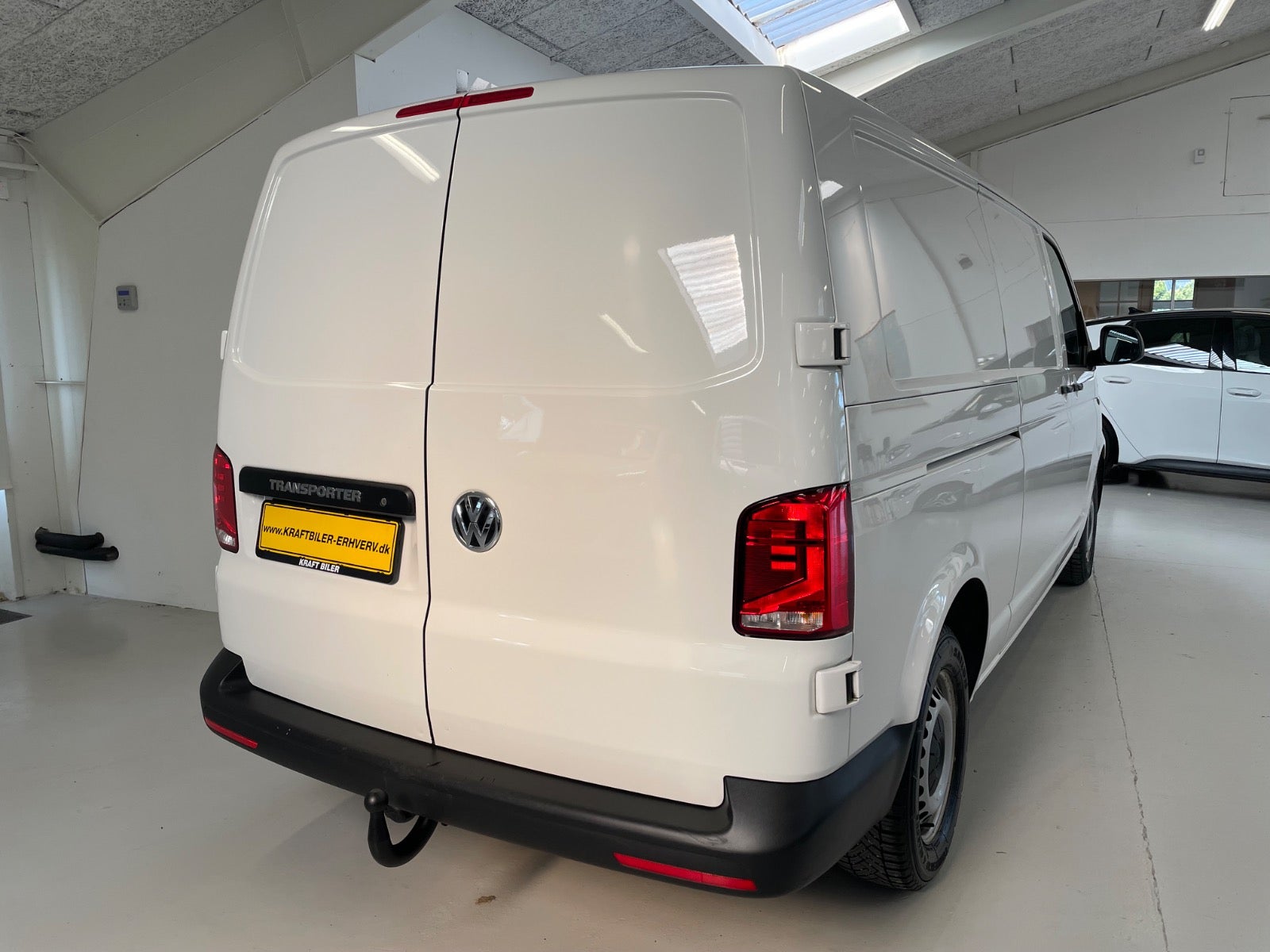 Billede af VW Transporter 2,0 TDi 150 Kassevogn DSG lang