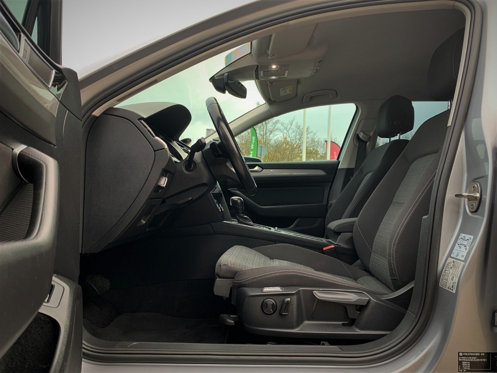 VW Passat TSi 150 Business+ Variant DSG