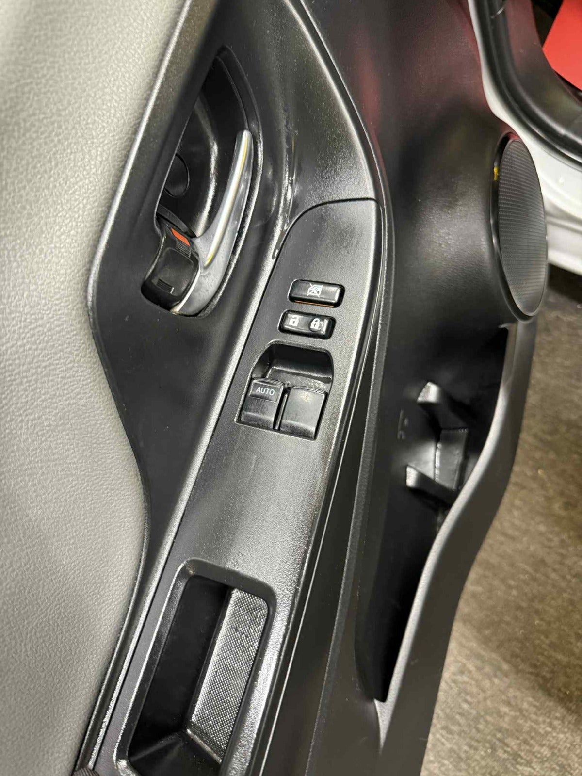 Billede af Toyota Yaris 1,0 VVT-i T1