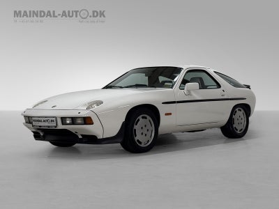 Porsche 928 4,7 S Benzin modelår 1980 km 130000 ABS, Highlights:
- 4,7 Sér så 300 hk V8 motor.
- Ny 