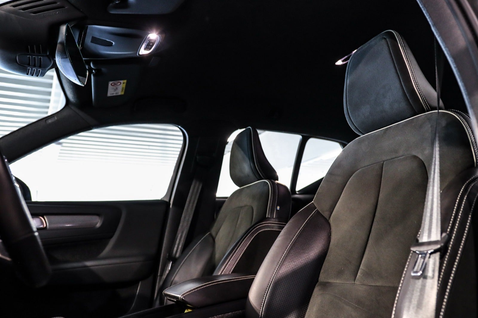 Billede af Volvo XC40 1,5 T4 ReCharge R-Design aut.