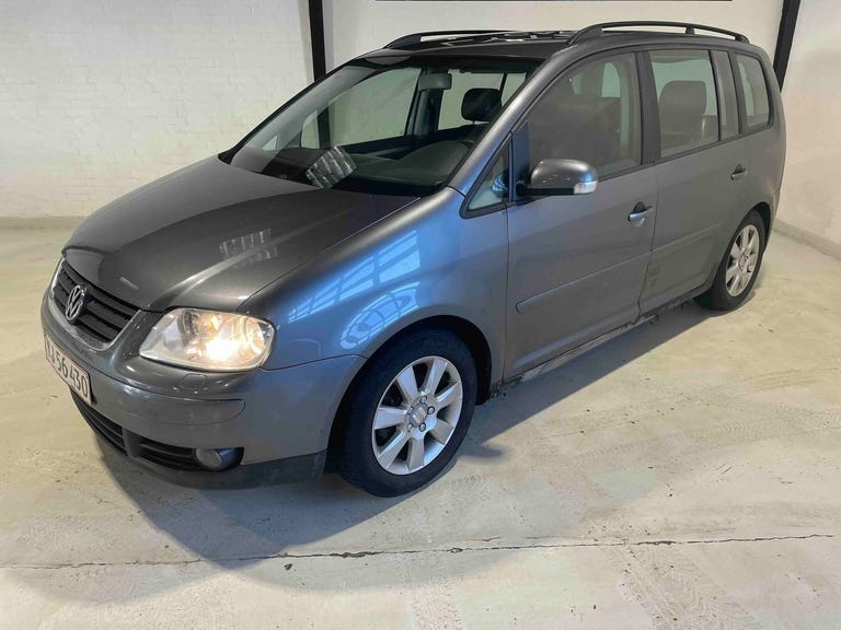 VW Touran TDi 105 Trendline DSG 7prs