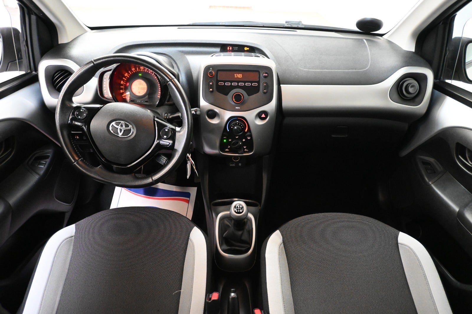Toyota Aygo VVT-i x-press