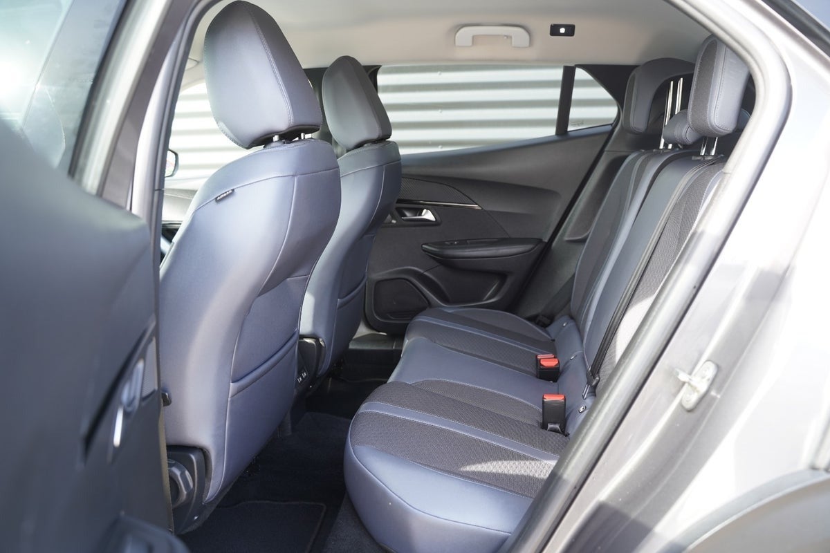 Billede af Peugeot 2008 1,5 BlueHDi 100 Allure Pack