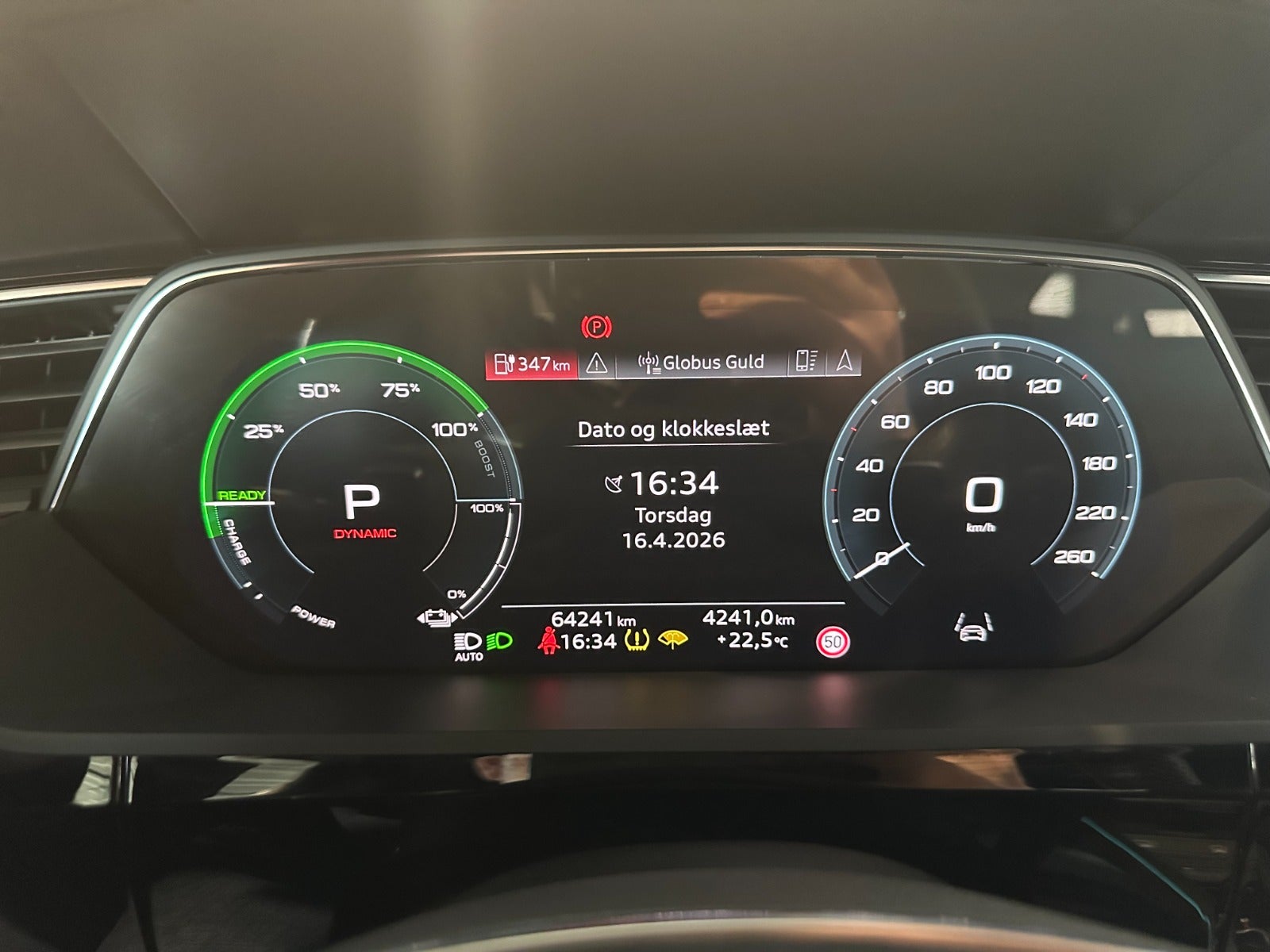Audi Q8 e-tron 55 S-line Sportback quattro 5d - 9