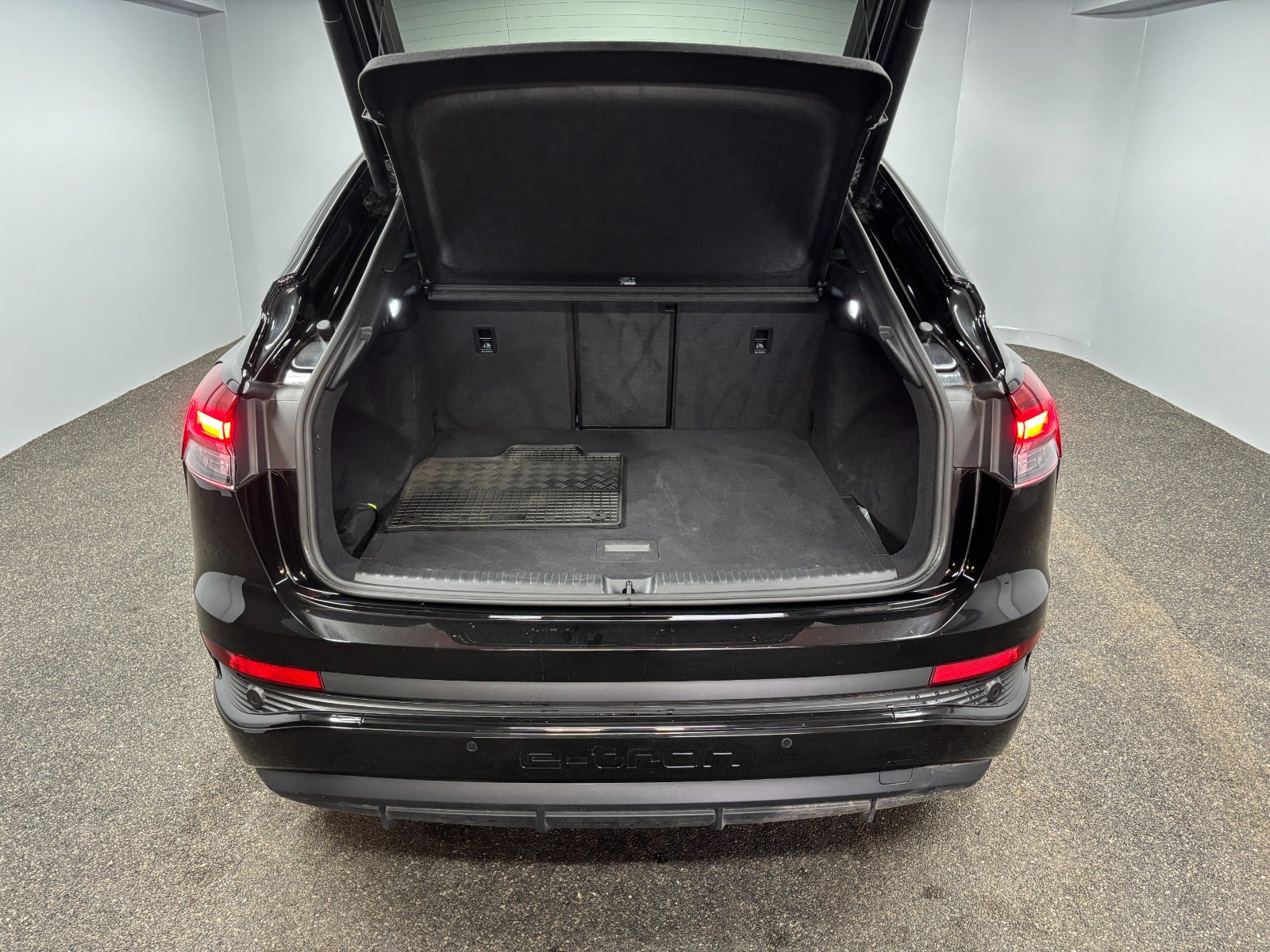 Billede af Audi Q4 e-tron 40 S-line Sportback