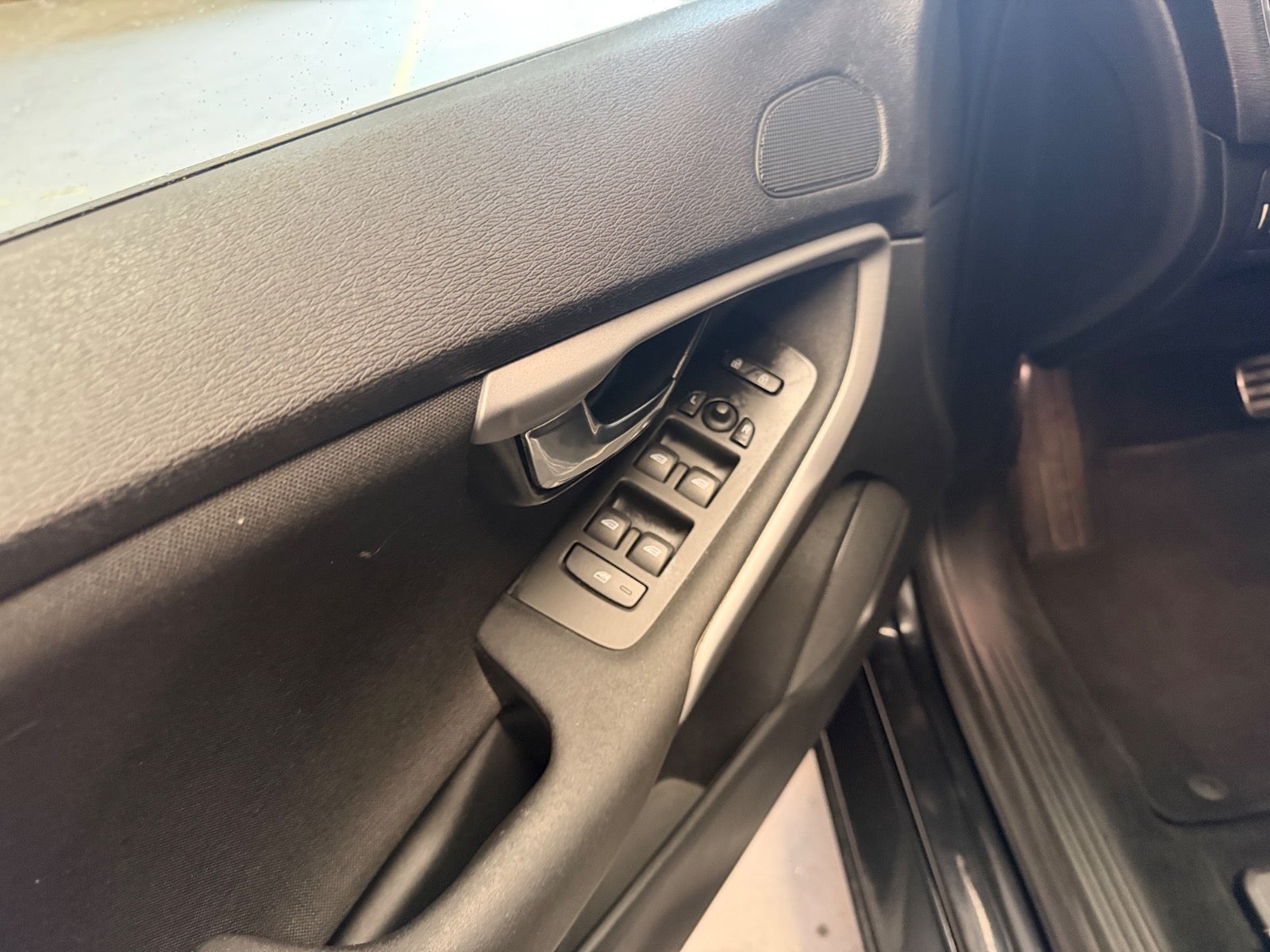 Volvo V40 D4 190 Kinetic aut. - billede 9